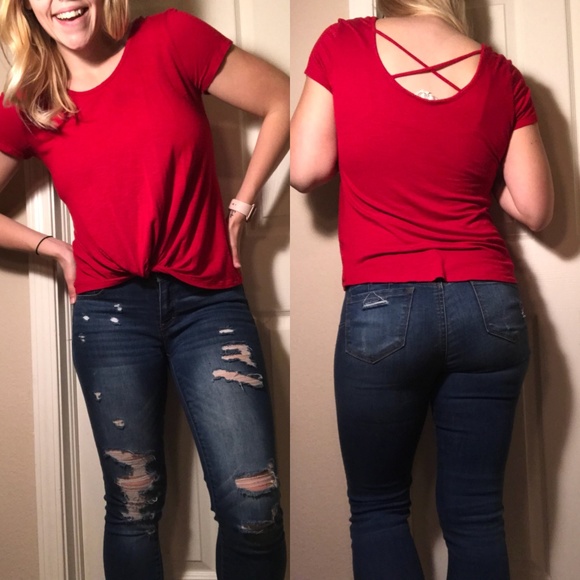 Tops - Ti knot red top